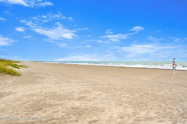 $3,300 | 430 Johnson Avenue, Unit 304, Cape Canaveral, FL 32920