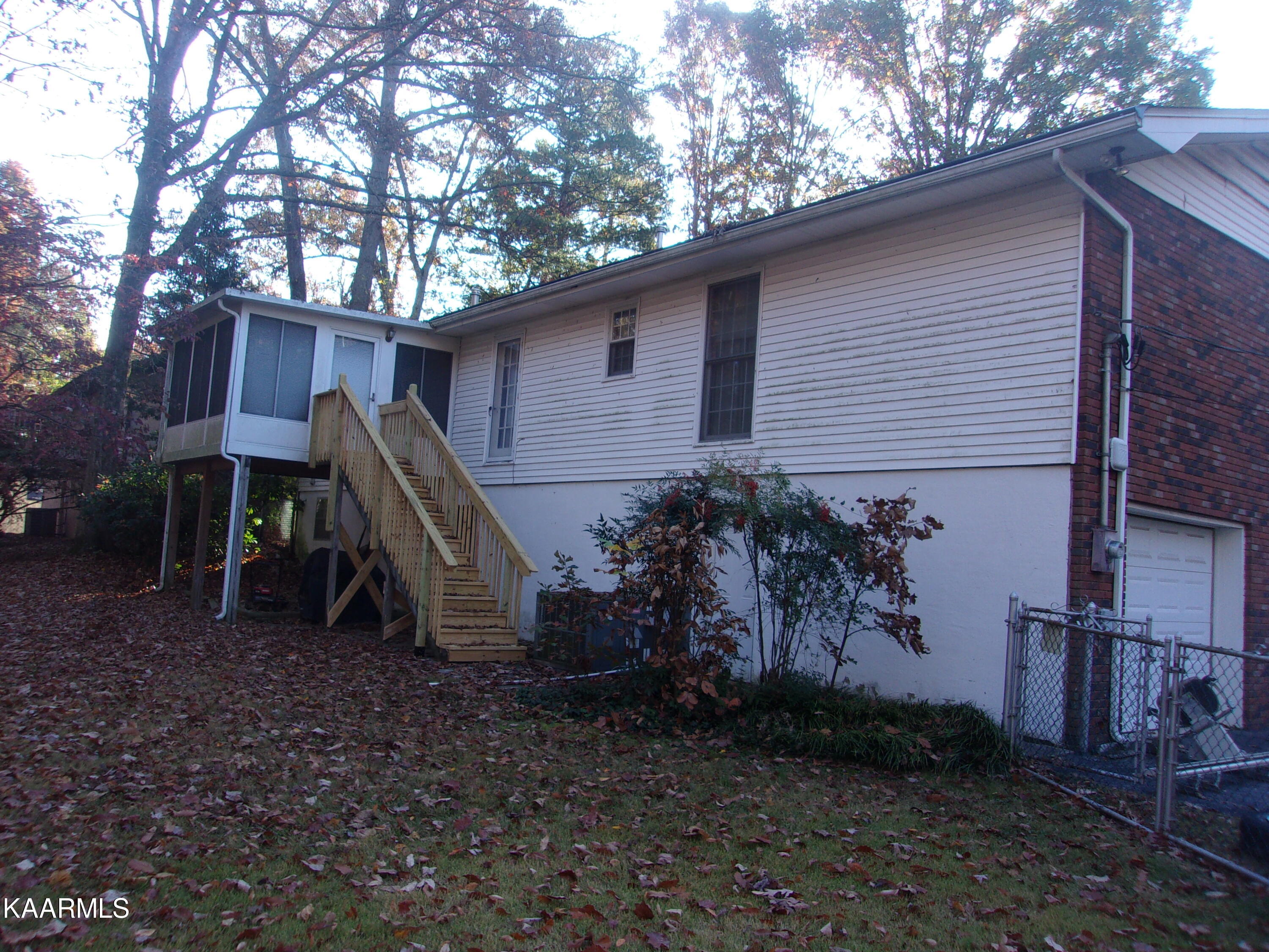 7916 Cranley Road Powell, TN 37849 - Photo 4 of 16 150_1119