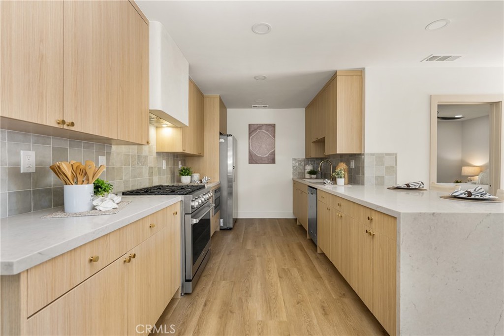 2680 Chatwin Avenue Long Beach, CA 90815 - Photo 31 of 61