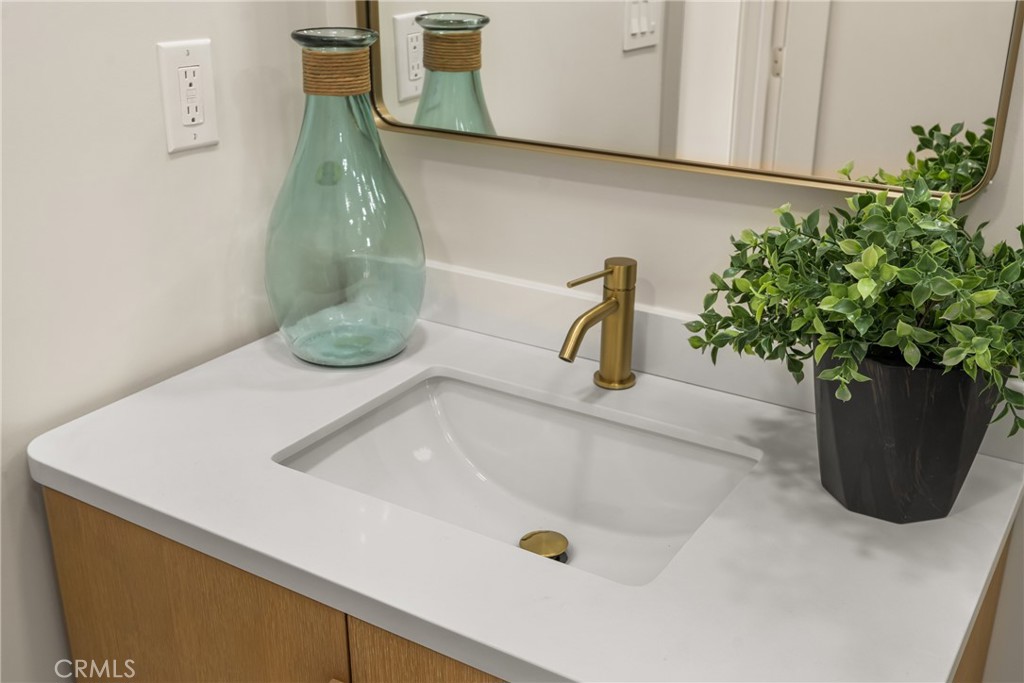 2680 Chatwin Avenue Long Beach, CA 90815 - Photo 41 of 61