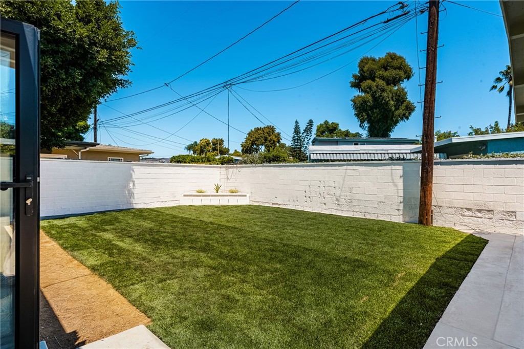 2680 Chatwin Avenue Long Beach, CA 90815 - Photo 46 of 61