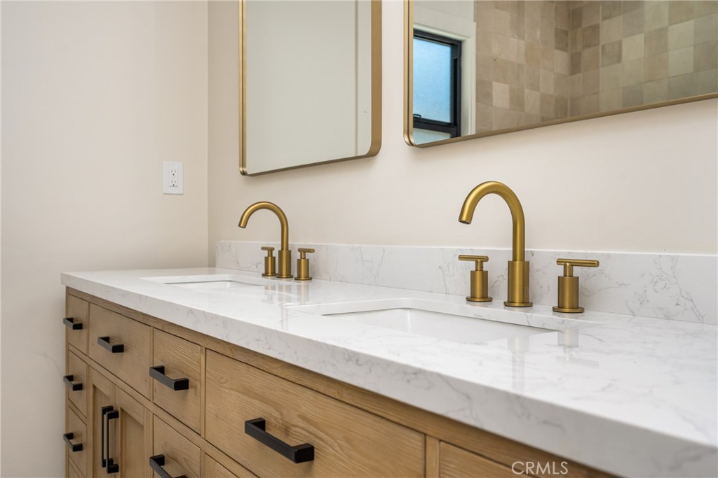 2680 Chatwin Avenue Long Beach, CA 90815 - Photo 54 of 61