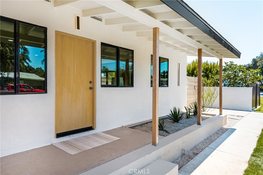 2680 Chatwin Avenue Long Beach, CA 90815 - Photo 7 of 61