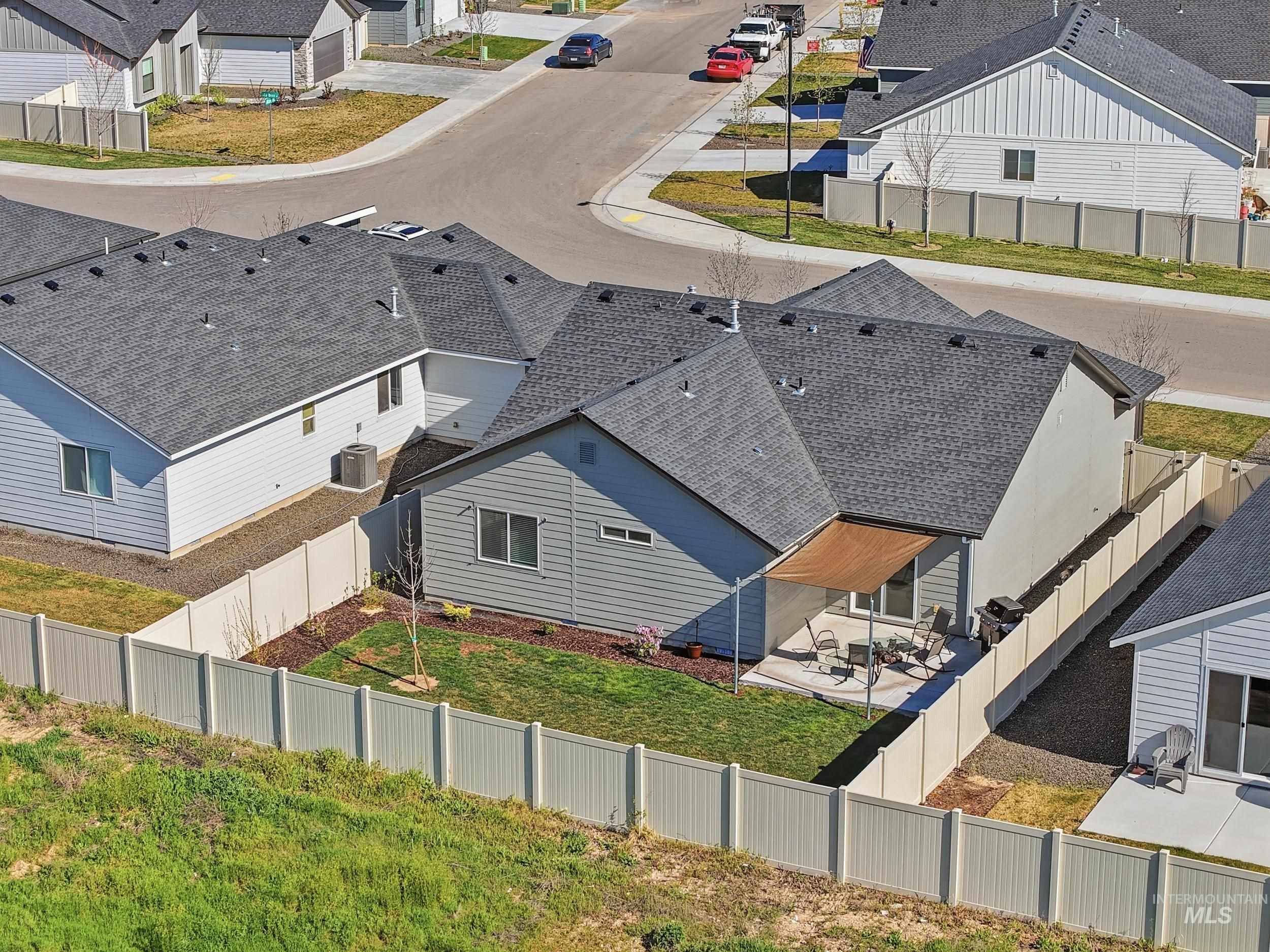 3697 W Lane Meridian, ID 83642 - Photo 41 of 44 Aerial perspective of suburban area