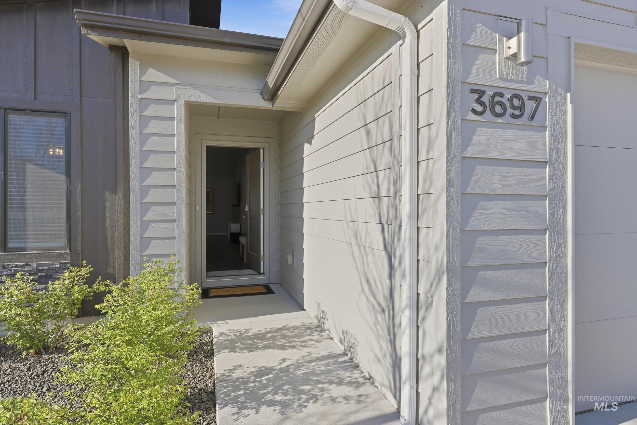 3697 W Lane Meridian, ID 83642 - Photo 5 of 44 Property entrance