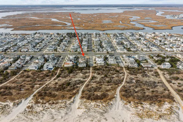 a picture of city view