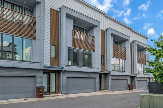 $2,850 | 227 Oceola Avenue, Unit 3, Nashville, TN 37209