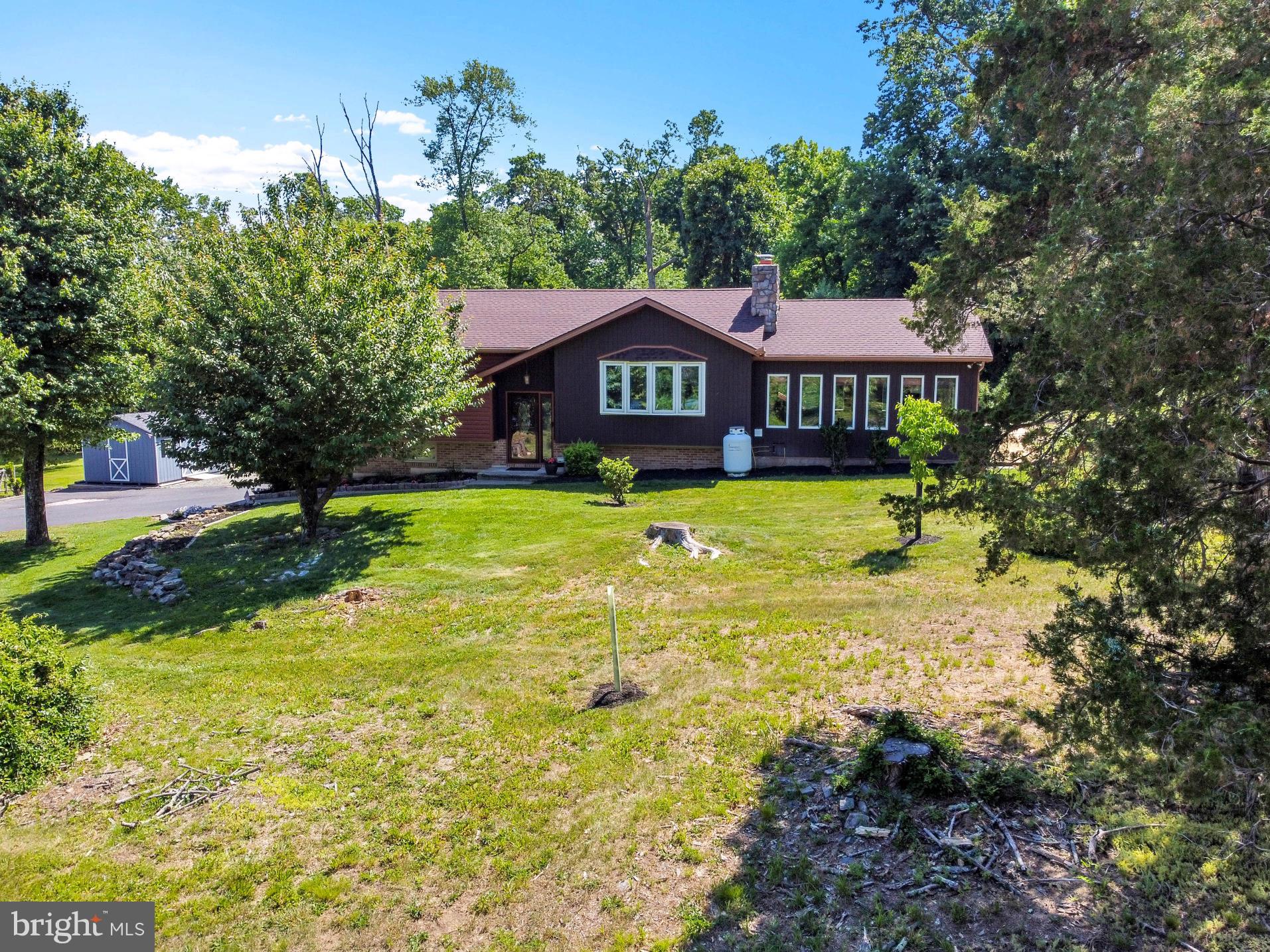 2394 Hill Road Perkiomenville, PA 18074 - Photo 5 of 44