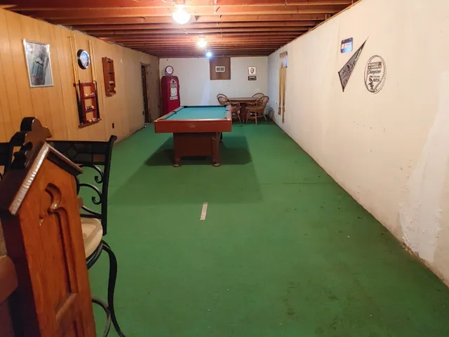 $365,000 | 2585 South Jugtown Road, Mazon, IL 60444