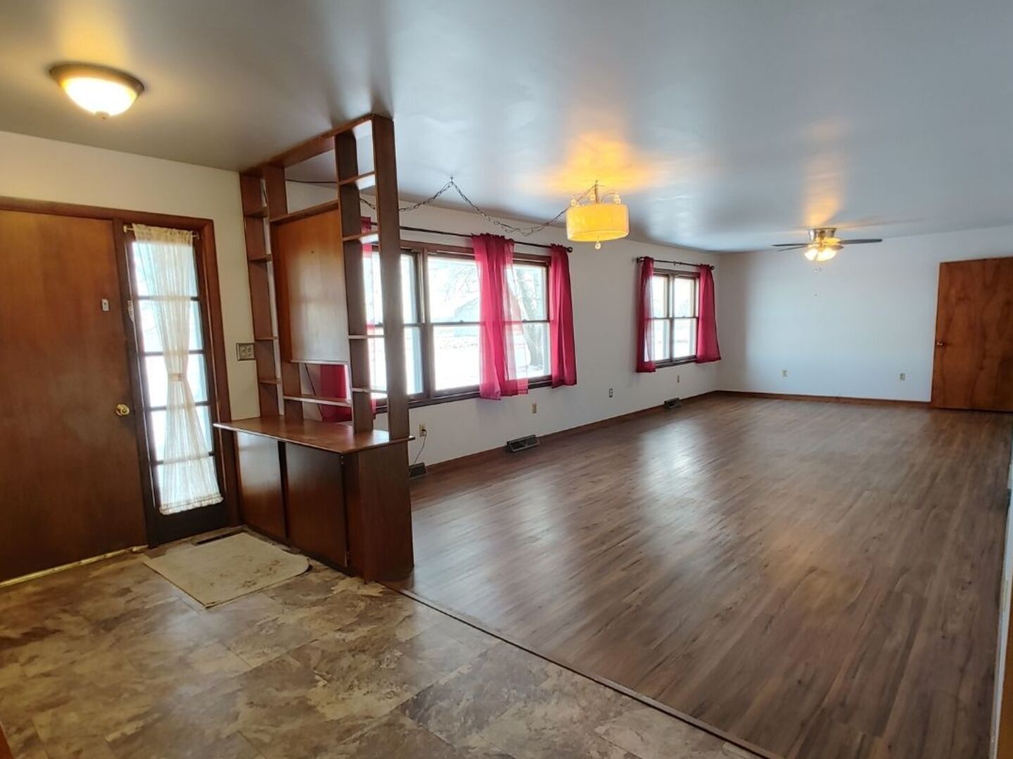 2585 South Jugtown Road Mazon, IL 60444 - Photo 4 of 46