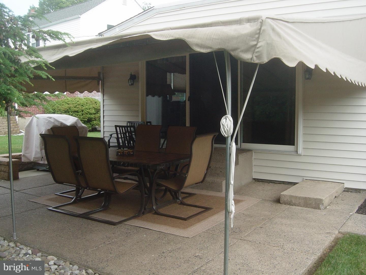 112 Glen Arbor Road Havertown, PA 19083 - Photo 21 of 25 Patio