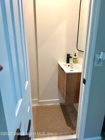 $569,000 | 469-1 Willow Road East, Unit 1 | Westerleigh