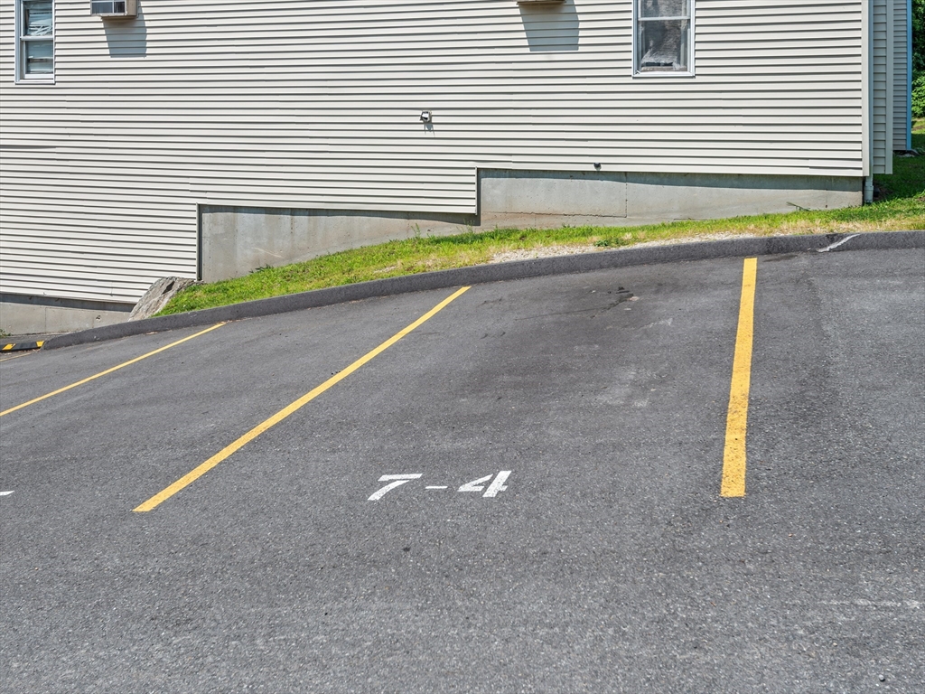 7 Gibbs Street, Unit 4 Worcester, MA 01607 - Photo 33 of 34 Gallery Image 33
