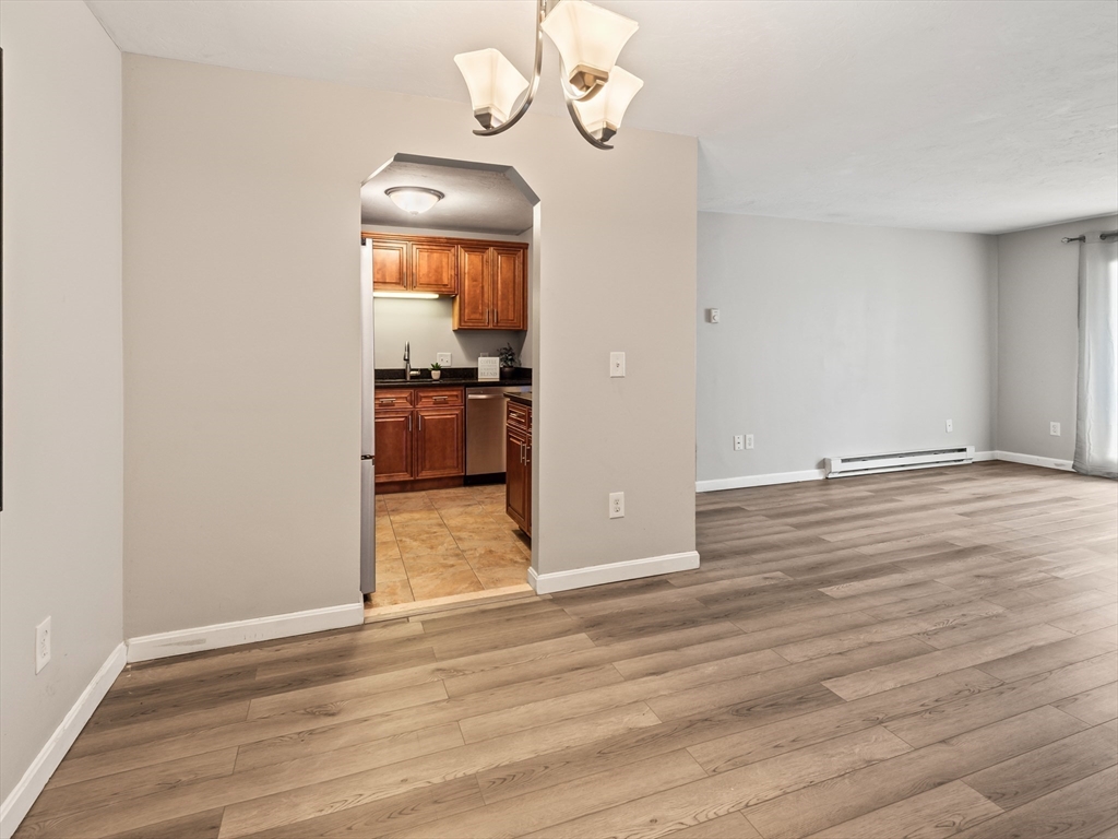 7 Gibbs Street, Unit 4 Worcester, MA 01607 - Photo 6 of 34 Gallery Image 6