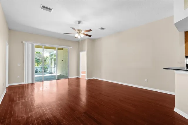 $2,925 | 4830 Sky Blue Drive, Lutz, FL 33558