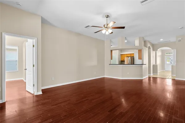 $2,850 | 4830 Sky Blue Drive, Lutz, FL 33558
