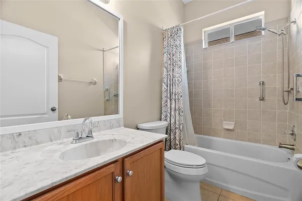 $2,850 | 4830 Sky Blue Drive, Lutz, FL 33558