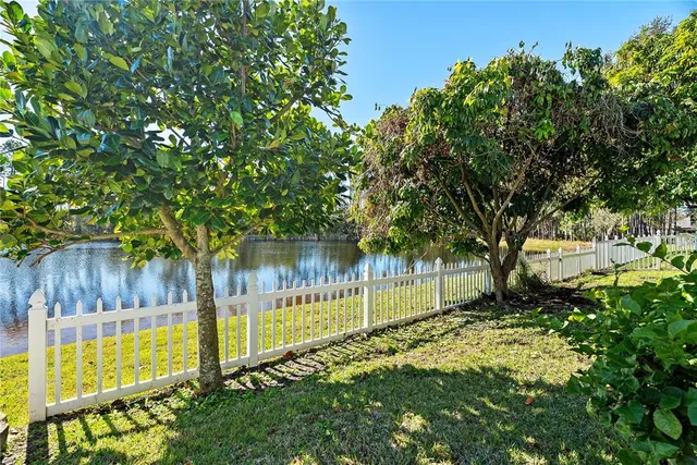 $2,925 | 4830 Sky Blue Drive, Lutz, FL 33558