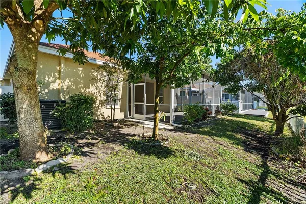 $2,850 | 4830 Sky Blue Drive, Lutz, FL 33558