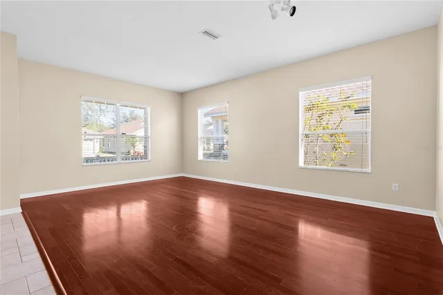 $2,925 | 4830 Sky Blue Drive, Lutz, FL 33558