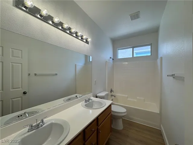 $2,495 | 5812 Coleman Street, North Las Vegas, NV 89031