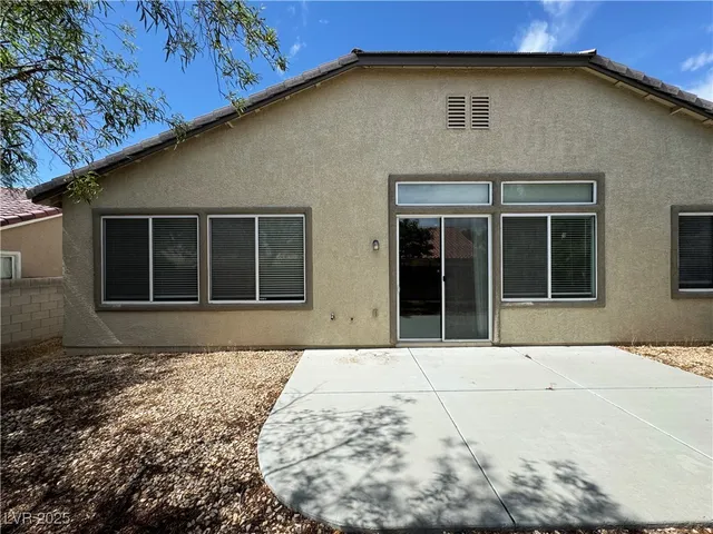 $2,495 | 5812 Coleman Street, North Las Vegas, NV 89031