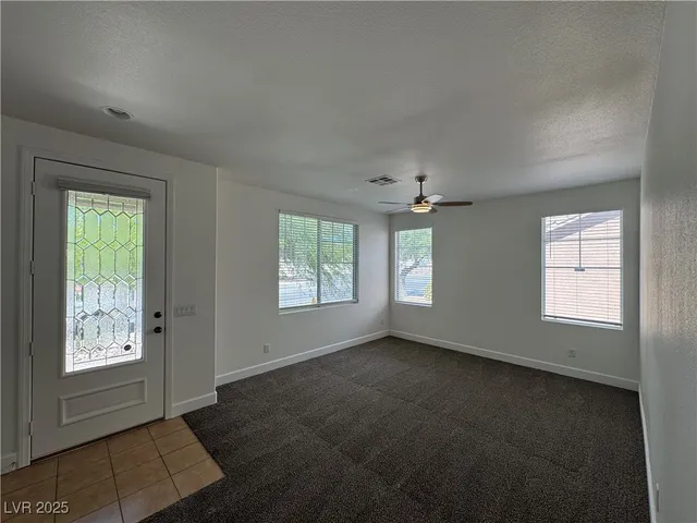 $2,495 | 5812 Coleman Street, North Las Vegas, NV 89031