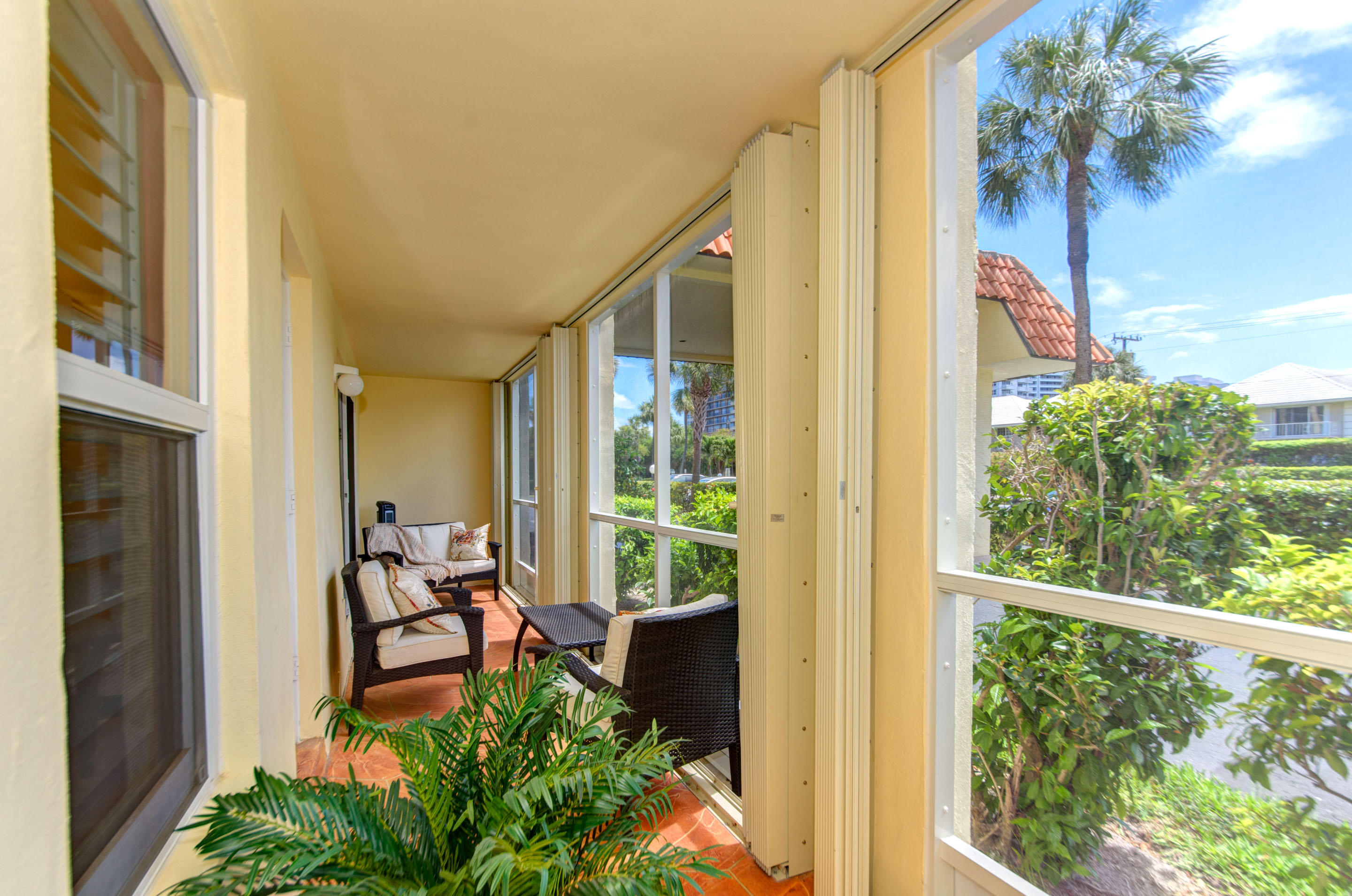951 De Soto Road, Unit 130 Boca Raton, FL 33432 - Photo 16 of 22 mls-21