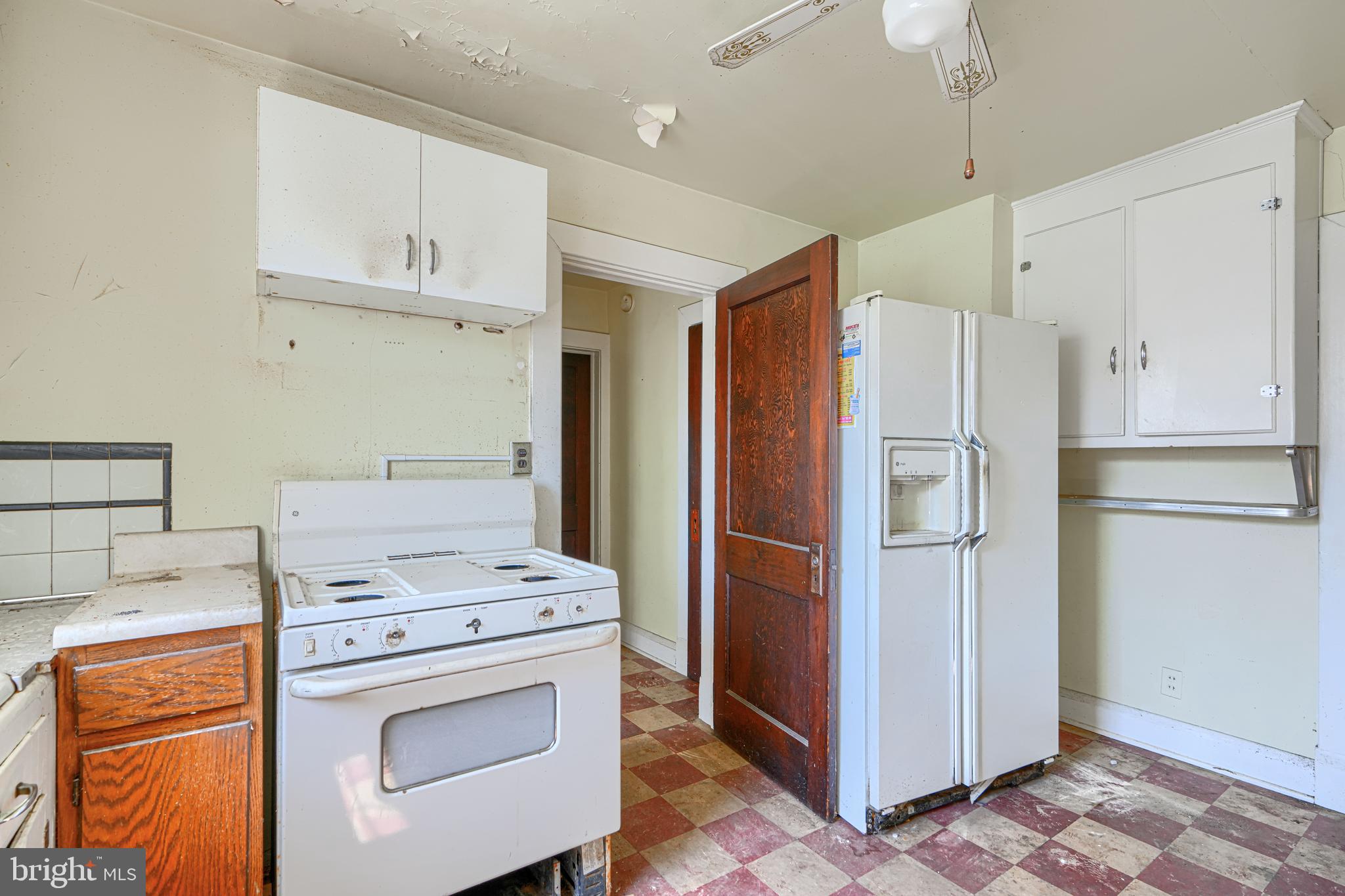 4321 Annapolis Road Baltimore, MD 21227 - Photo 15 of 28 Gallery Image 15