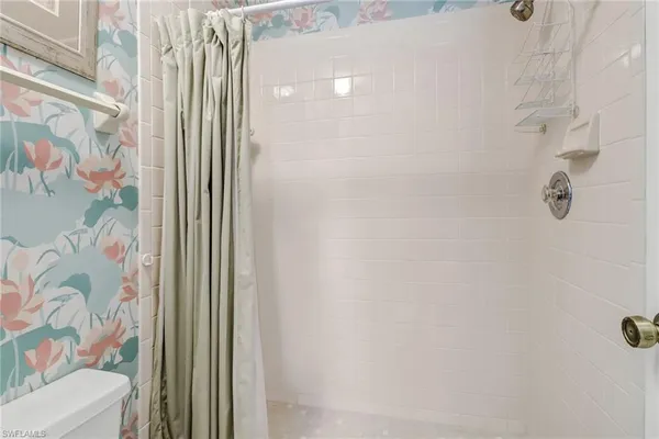 $2,250 | 1406 Churchill Circle, Unit P203, Naples, FL 34116