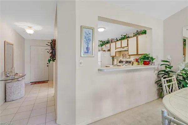 $2,250 | 1406 Churchill Circle, Unit P203, Naples, FL 34116