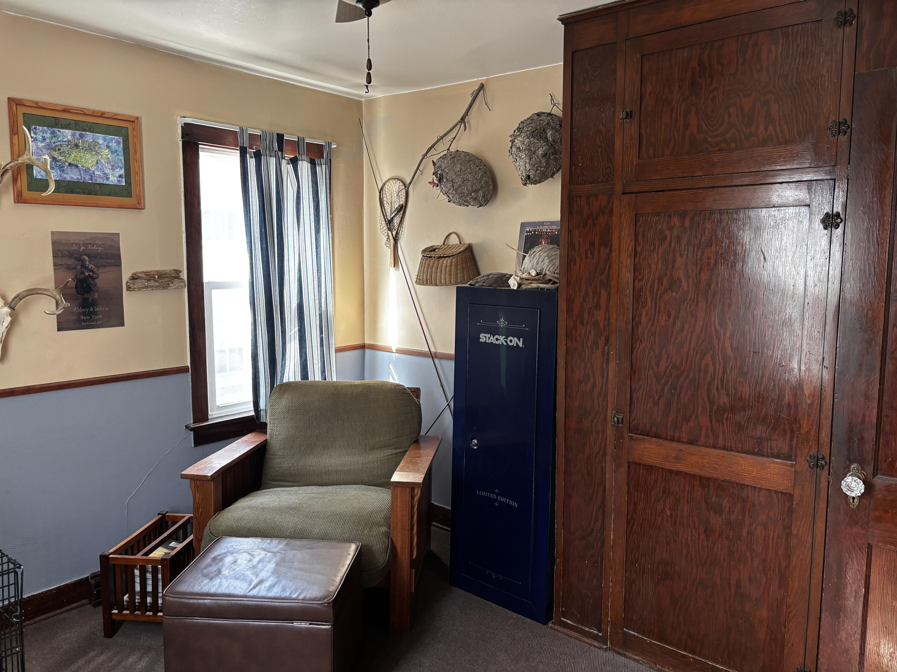 409 O'Connell Street Watertown, WI 53094 - Photo 20 of 40 Main Floor Bedroom