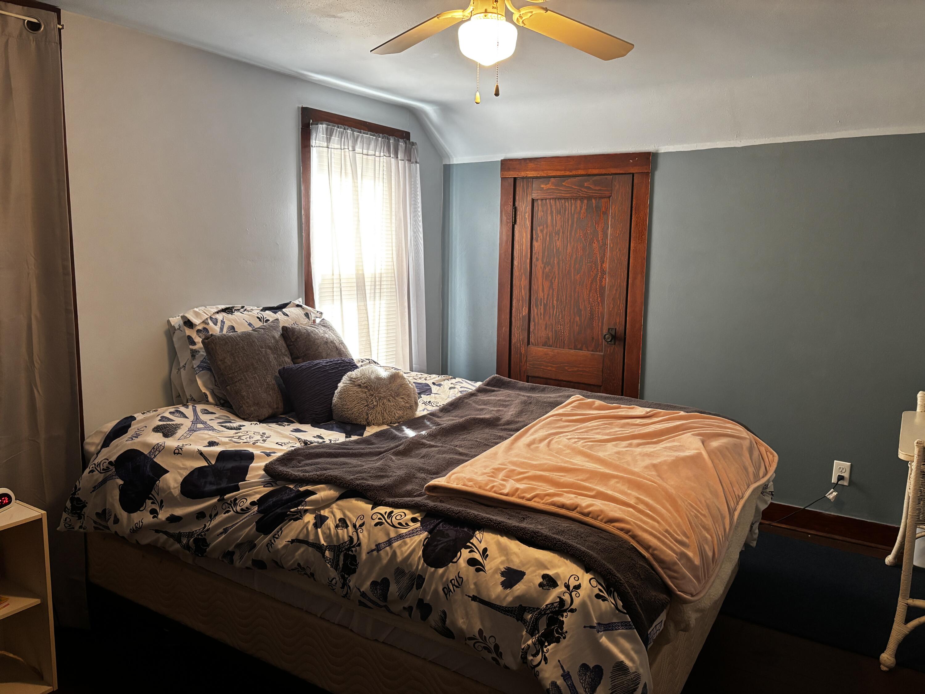 409 O'Connell Street Watertown, WI 53094 - Photo 32 of 40 Upper Bedroom