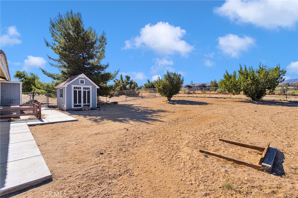 3632 Cambria Road Phelan, CA 92371 - Photo 50 of 54