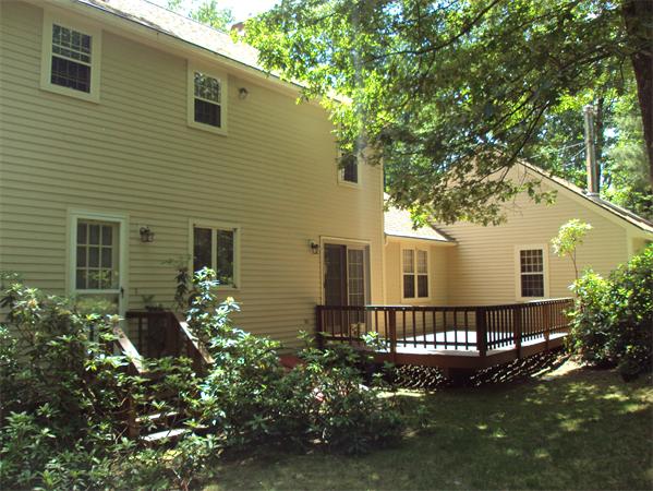 1 Elliott Road Sterling, MA 01564 - Photo 3 of 23 a house view with a garden space