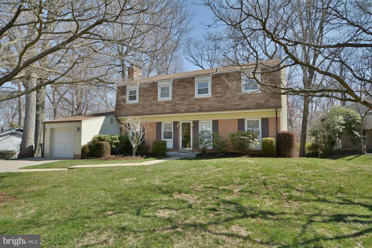 4703 Twinbrook Road Fairfax, VA 22032 - Photo 1 of 30 Exterior (Front)