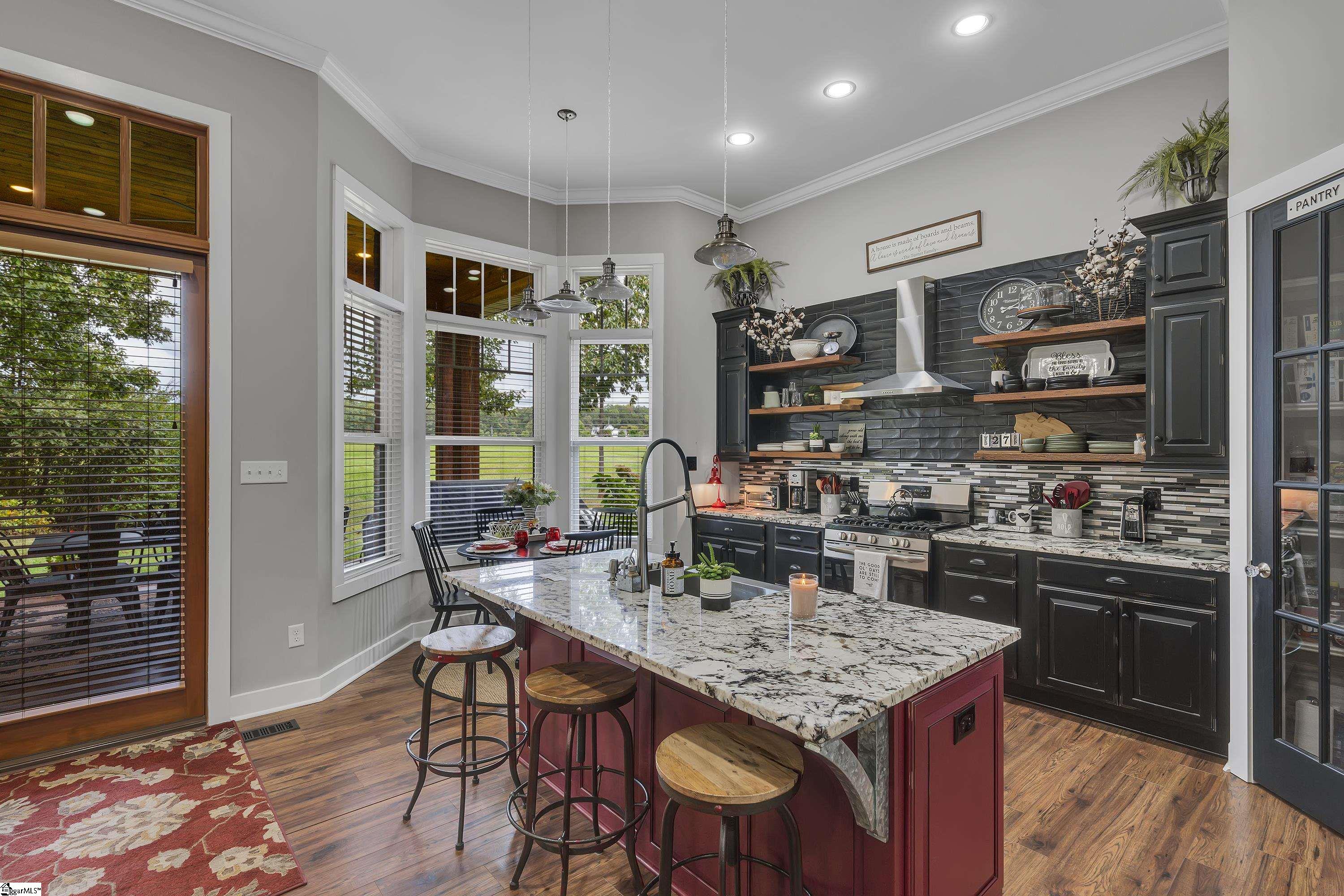 315 Spring Valley Road Inman, SC 29349 - Photo 5 of 36