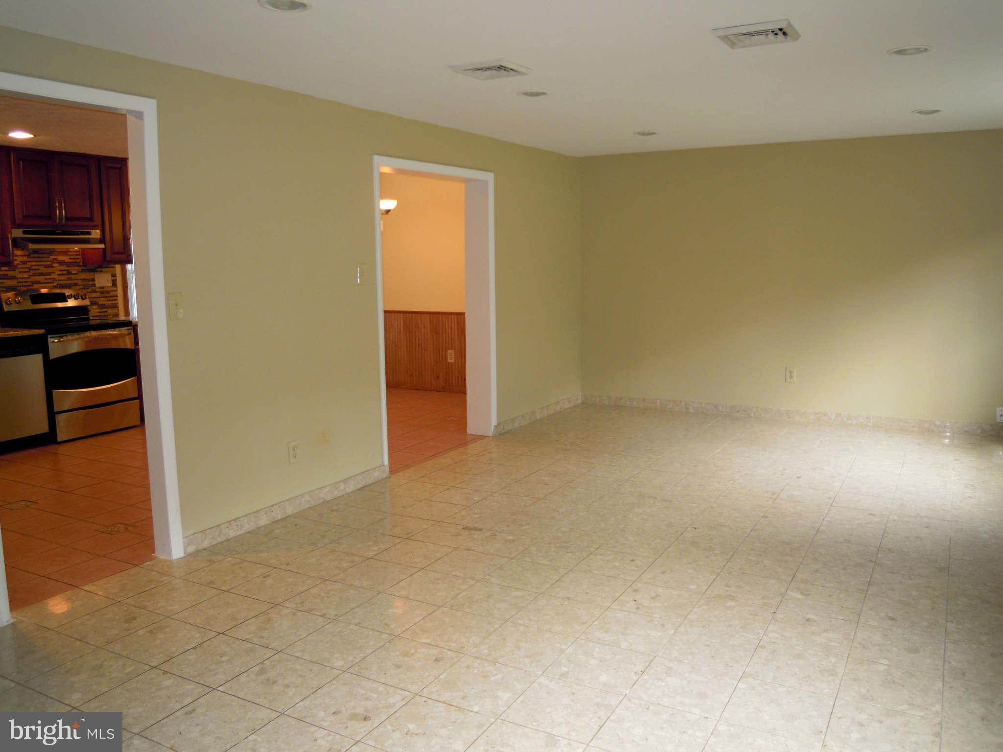 612 Providence Road Baltimore, MD 21286 - Photo 24 of 24