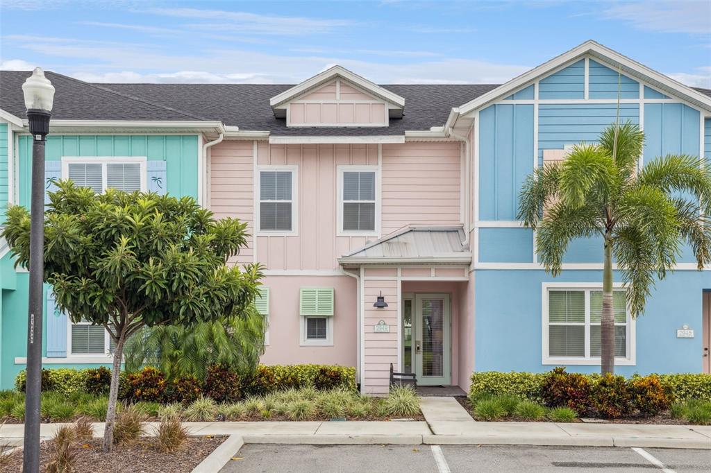 2949 Caribbean Soul Drive Kissimmee, FL 34747 - Photo 7 of 88 front view of a house and a yard