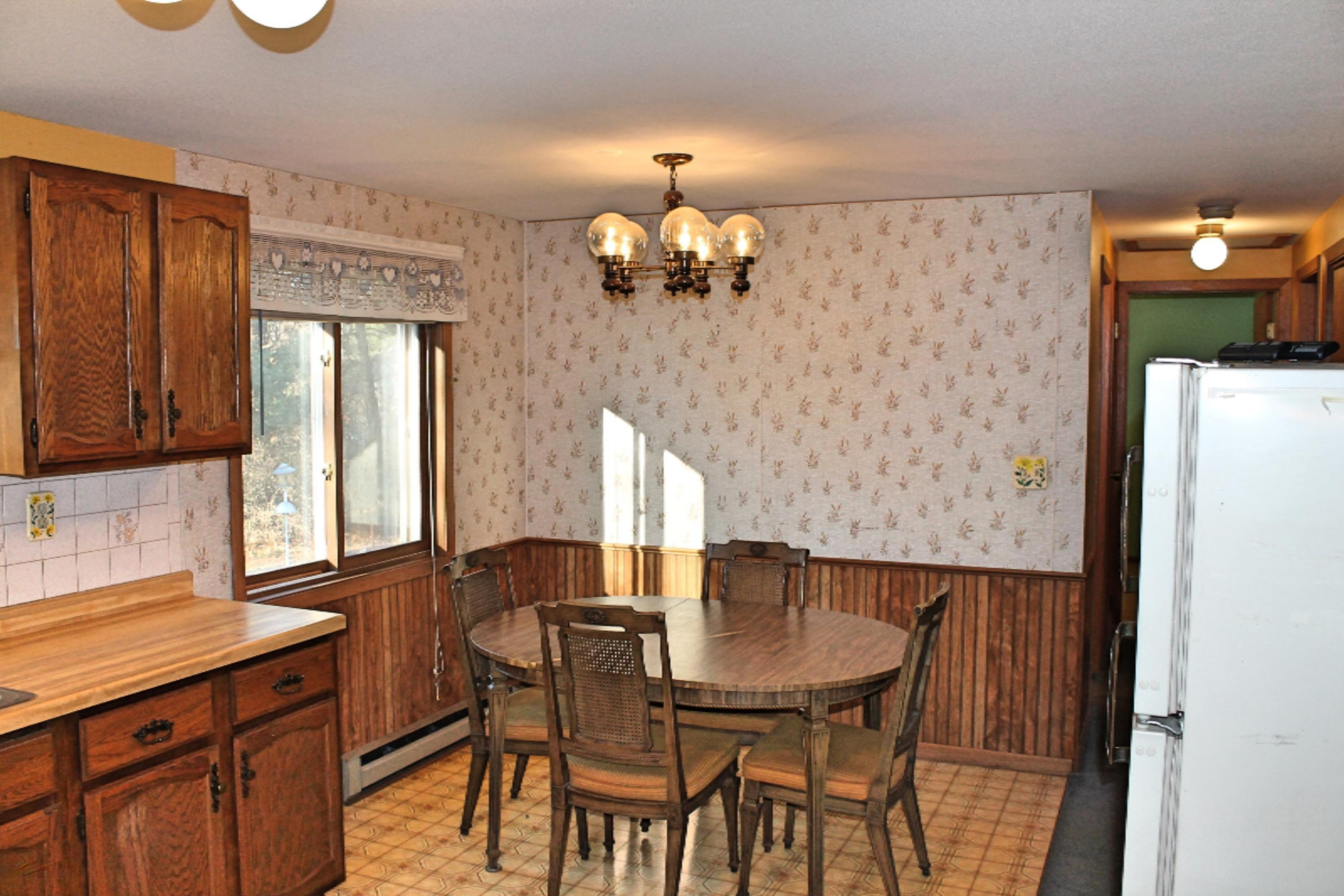 1535 Horton Road Muskegon, MI 49445 - Photo 12 of 19 dining