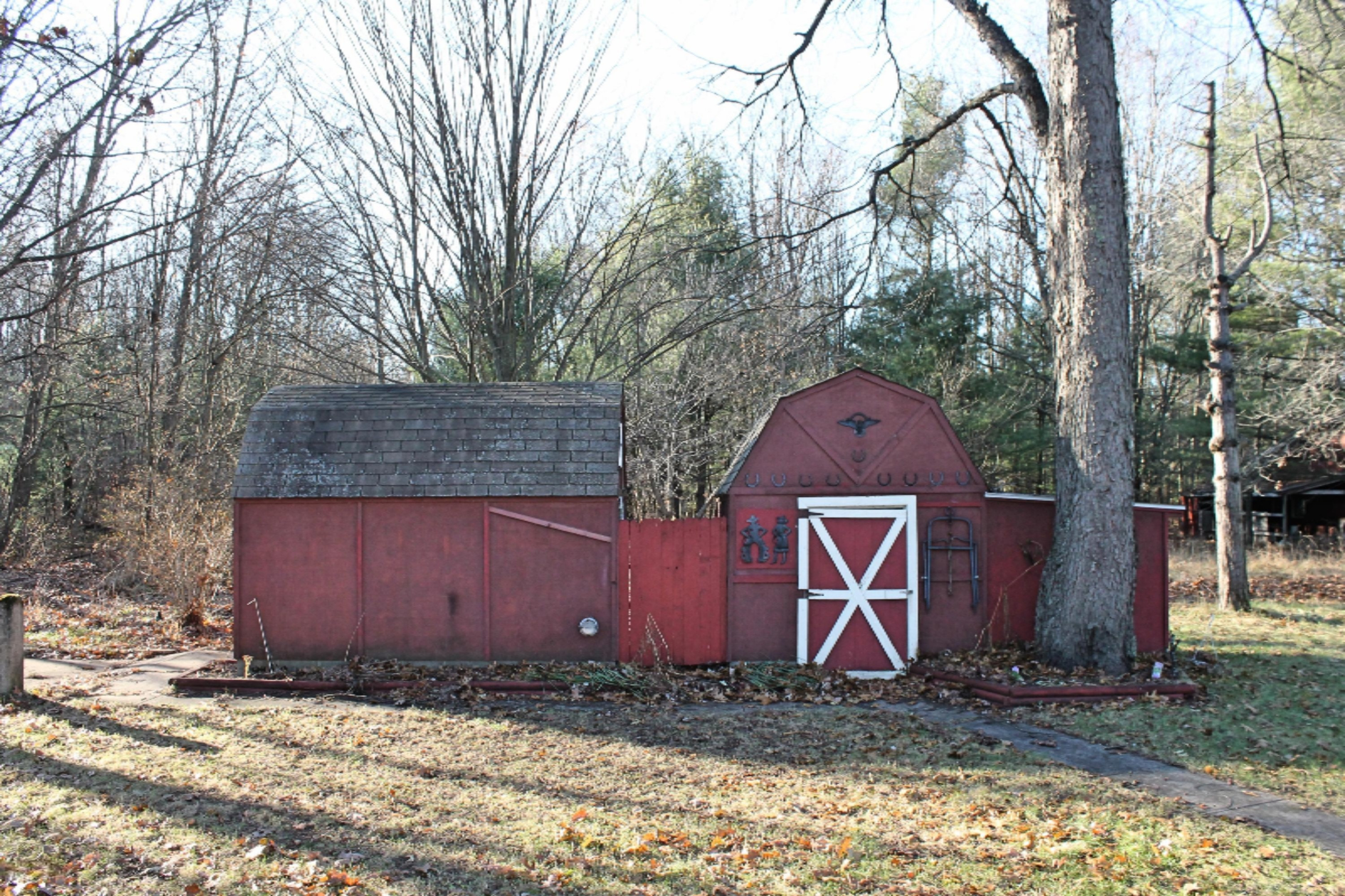 1535 Horton Road Muskegon, MI 49445 - Photo 19 of 19 Sheds