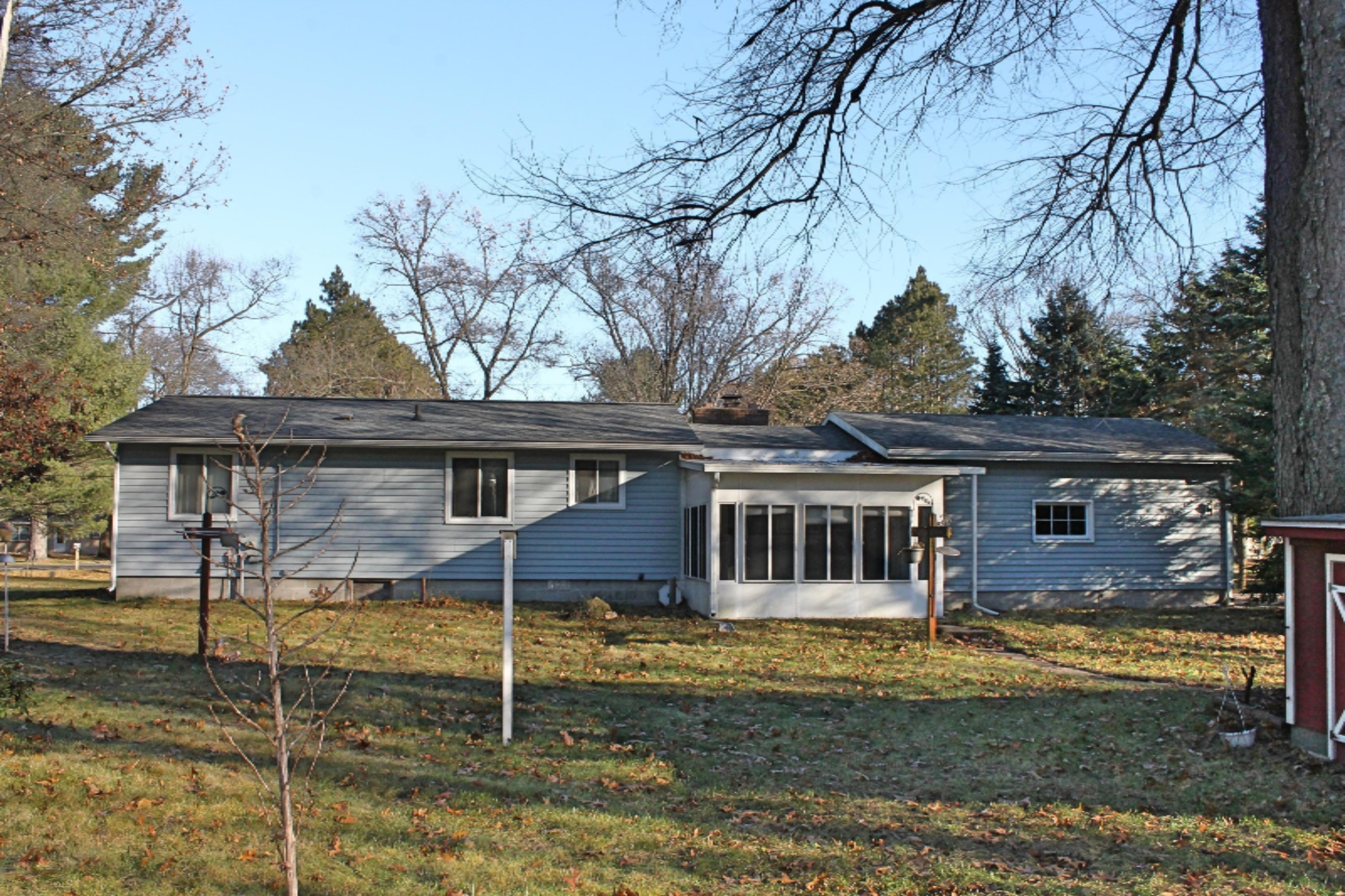 1535 Horton Road Muskegon, MI 49445 - Photo 4 of 19 back full