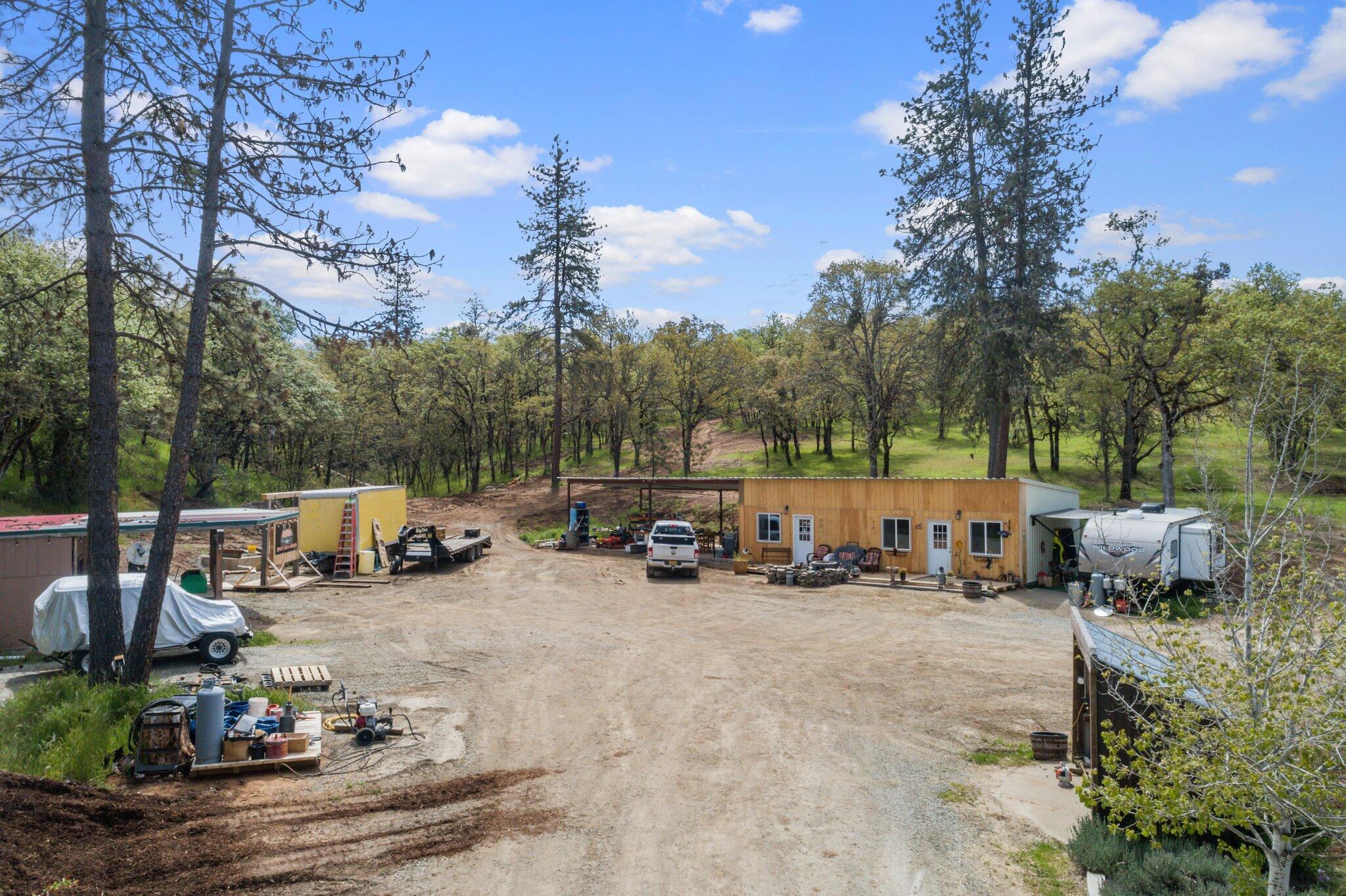 9417 Blackwell Road Central Point, OR 97502 - Photo 17 of 23 web_DJI_0039