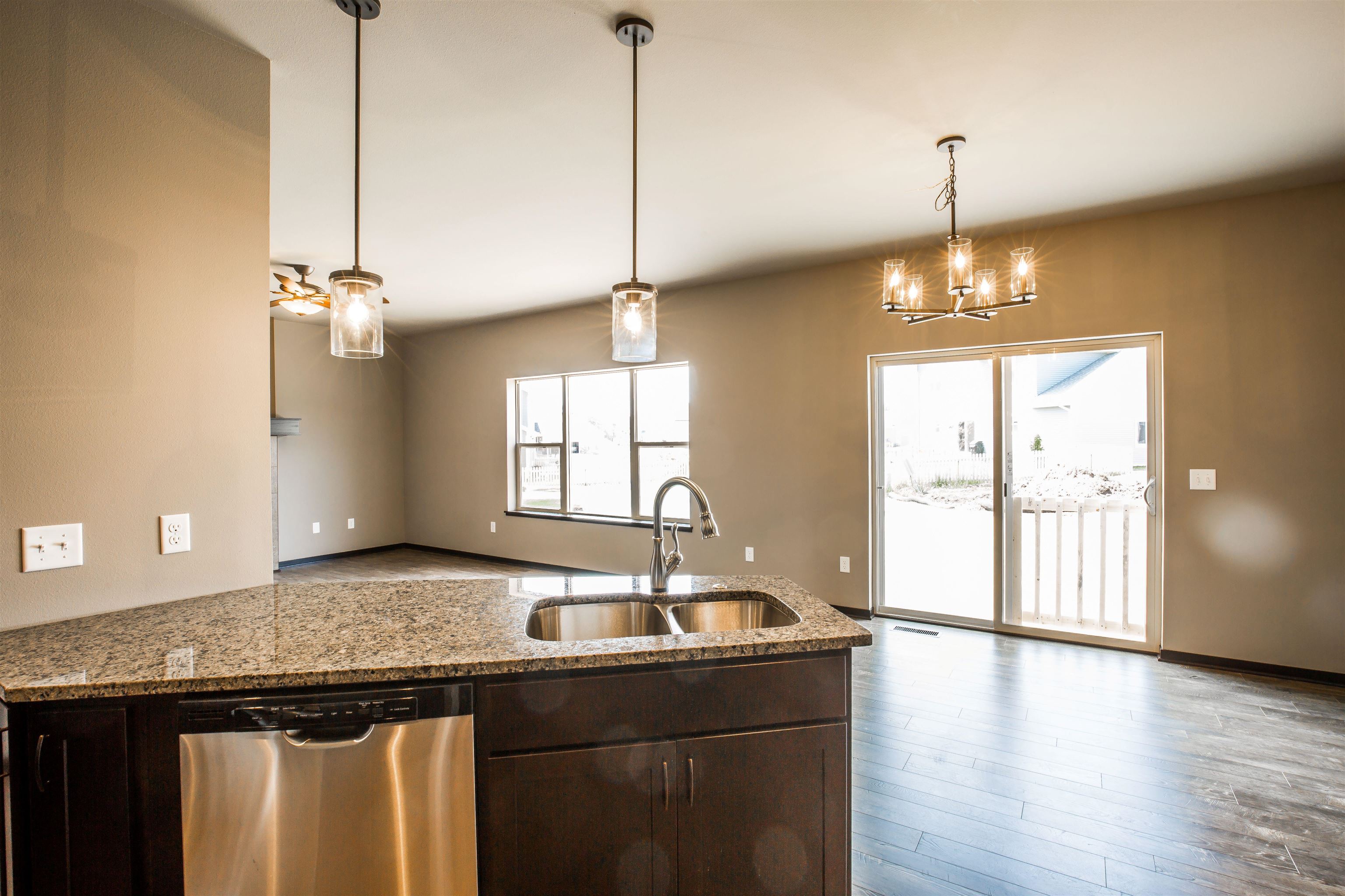 517 Spindrift Mount Horeb, WI 53572 - Photo 6 of 27