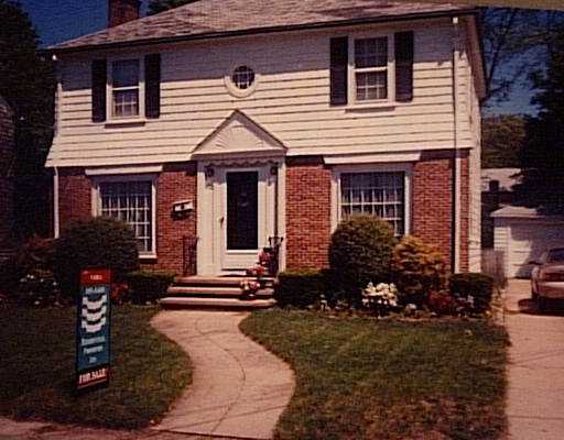 129 Mayfair Road Warwick, RI 02888 - Photo 1 of 1 Exterior Front.