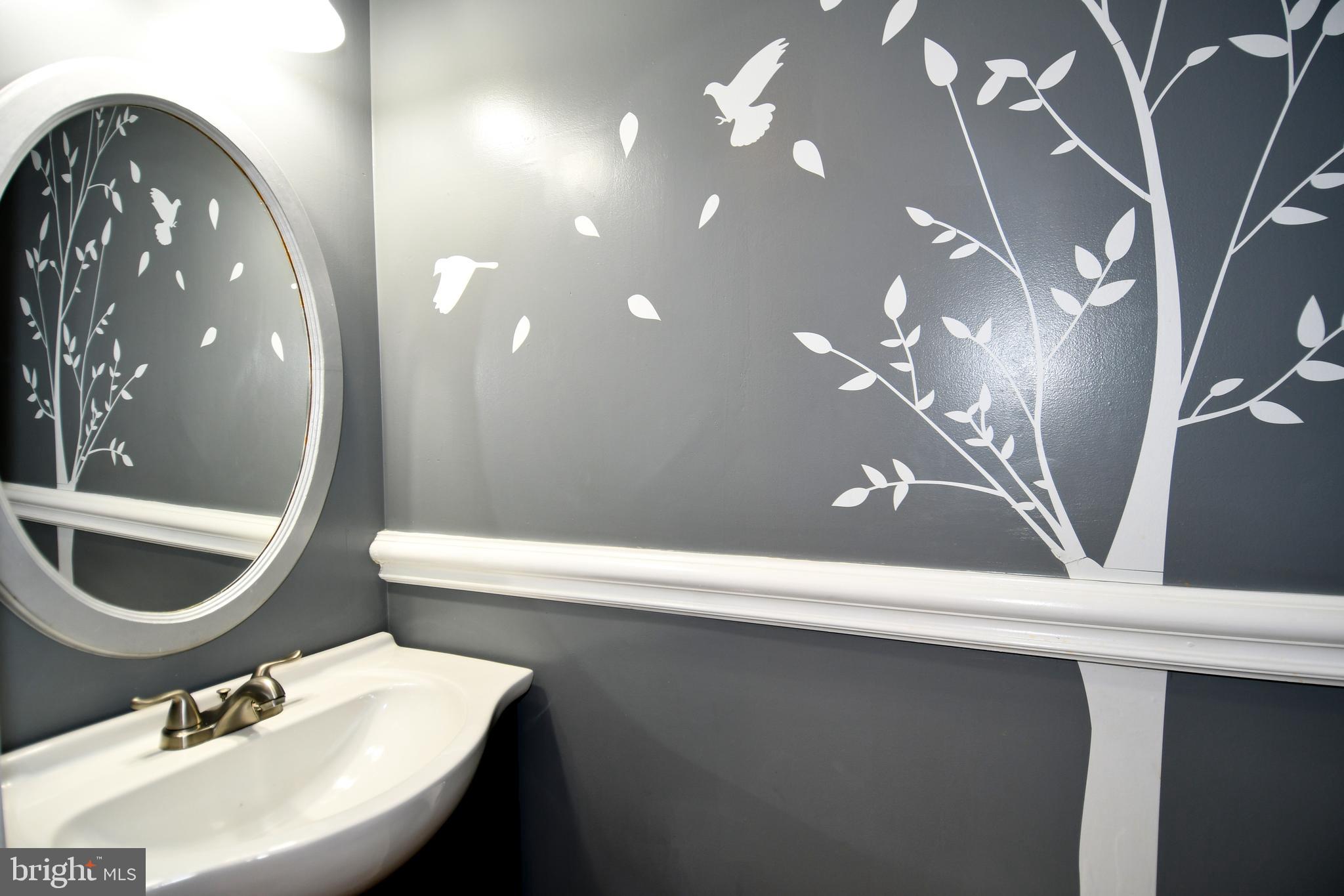 8317 Windfall Road Springfield, VA 22153 - Photo 12 of 35