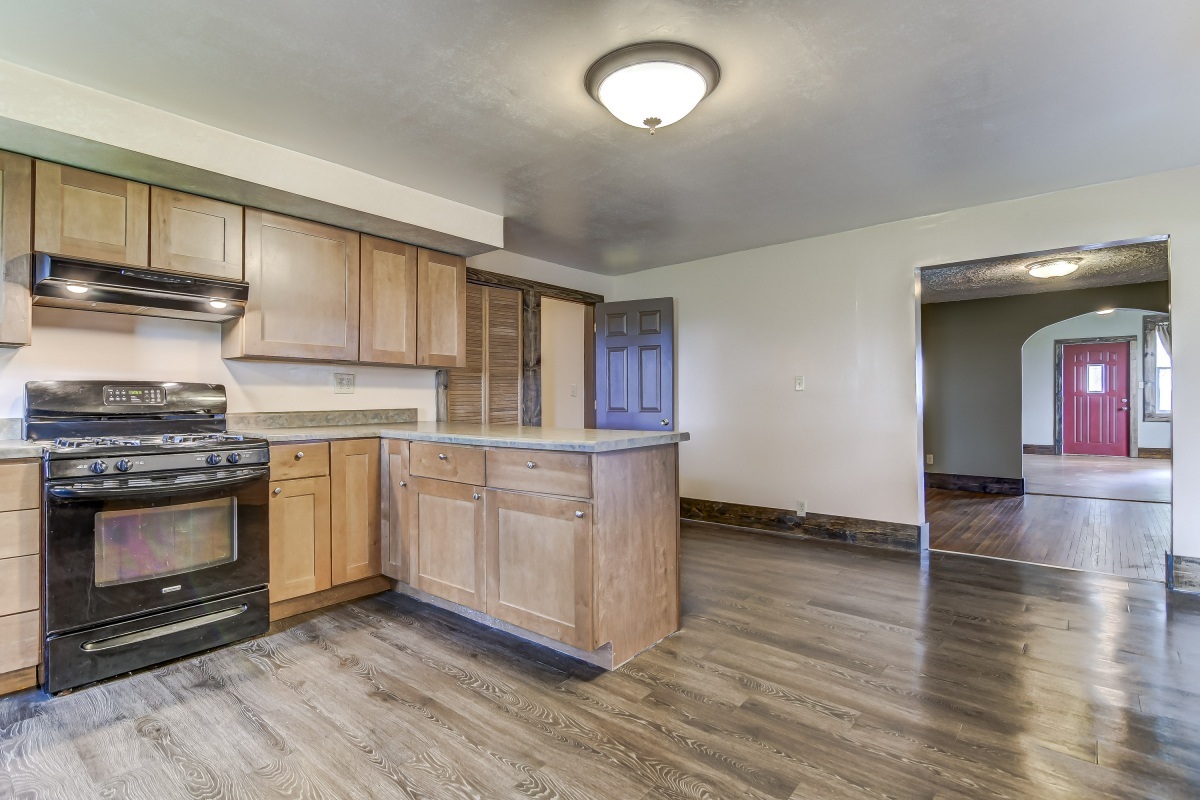 11200 Knoles Road Petersburg, IL 62675 - Photo 13 of 38 Gallery Image 13