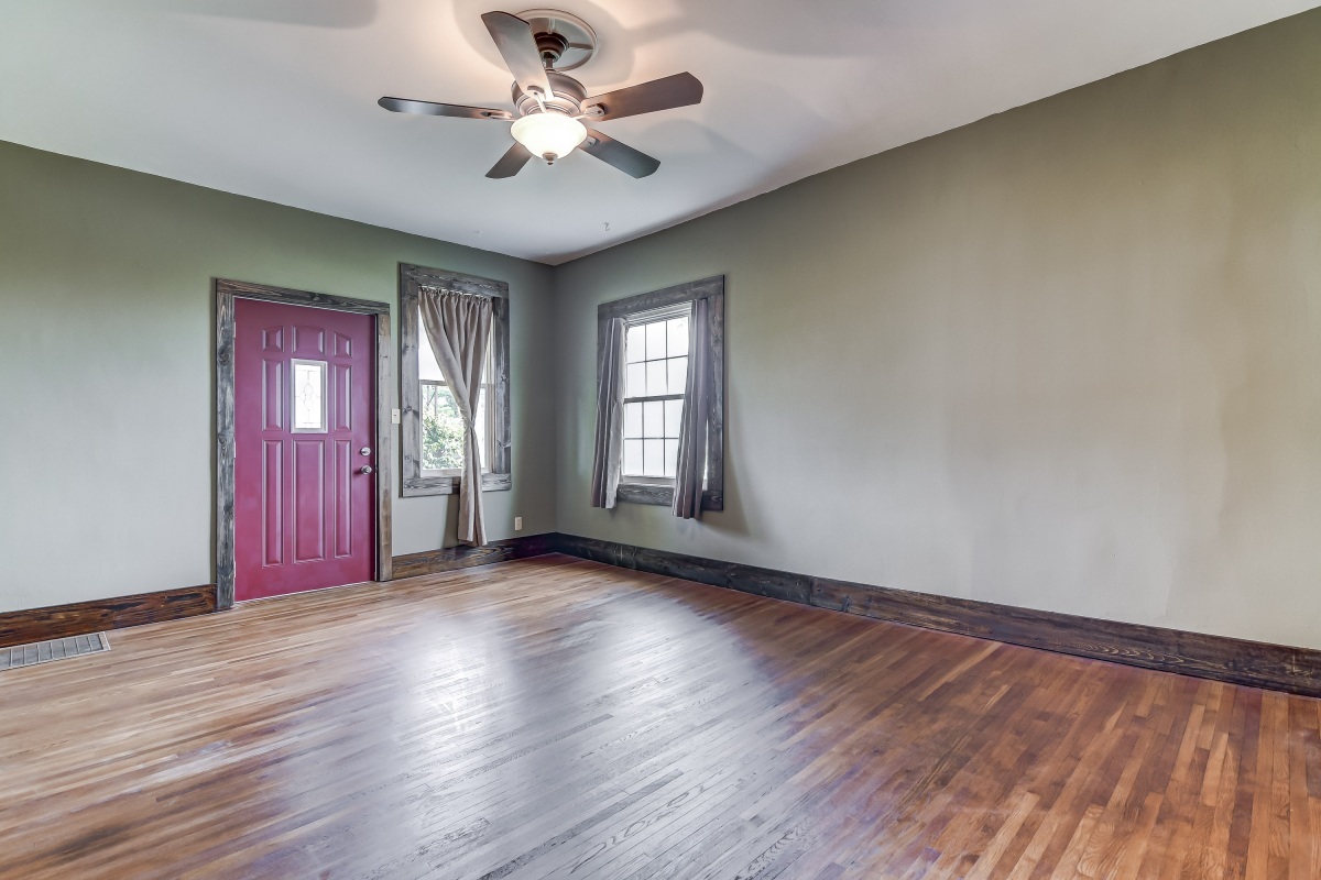 11200 Knoles Road Petersburg, IL 62675 - Photo 2 of 38 Gallery Image 2