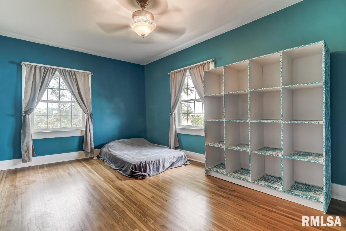11200 Knoles Road Petersburg, IL 62675 - Photo 27 of 38 Gallery Image 27