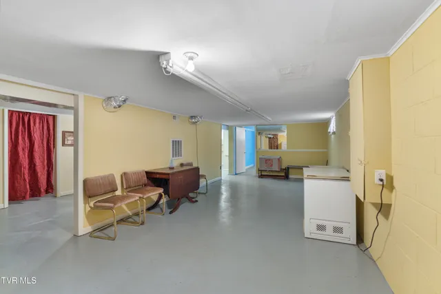 $259,900 | 390 Main Street, Mosheim, TN 37818